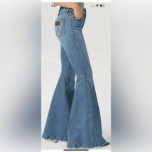 Wrangler Retro Women's High Rise Trumpet Flare Stretch Jeans 30x32 112328296